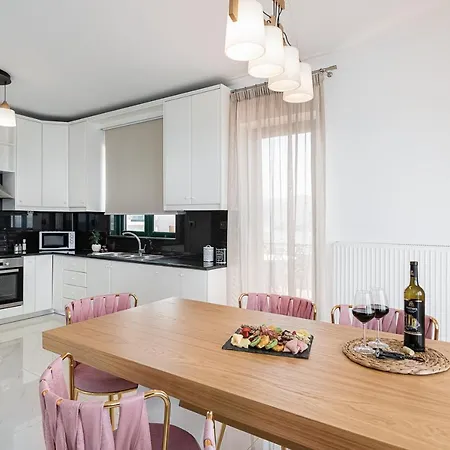 Elia Penthouse * La Canea